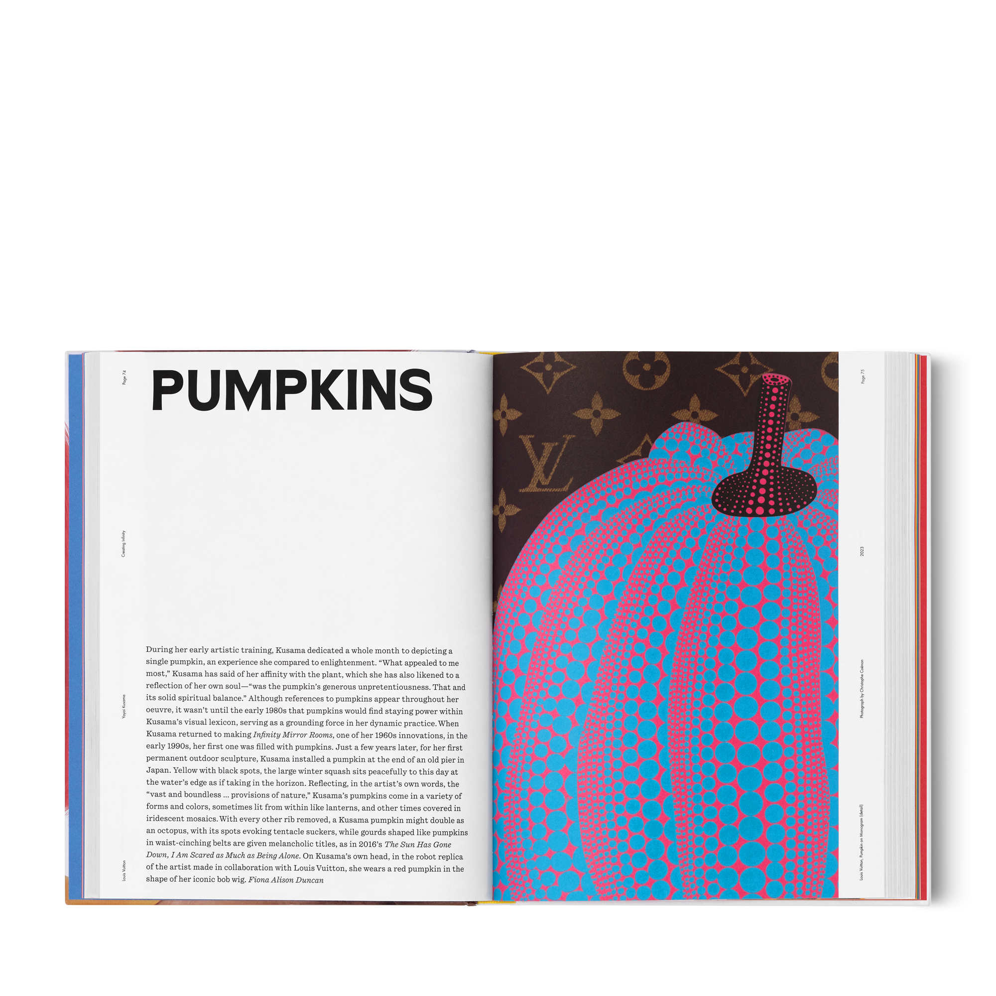 Louis Vuitton × Yayoi Kusama 限定 ファインブック Louis Vuitton and Yayoi Kusama Drop New Fashion Book | Hypebeast